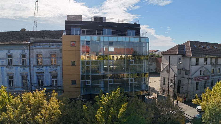 Clădire multifuncțională – Splaiul Tudor Vladimirescu - Poză 1