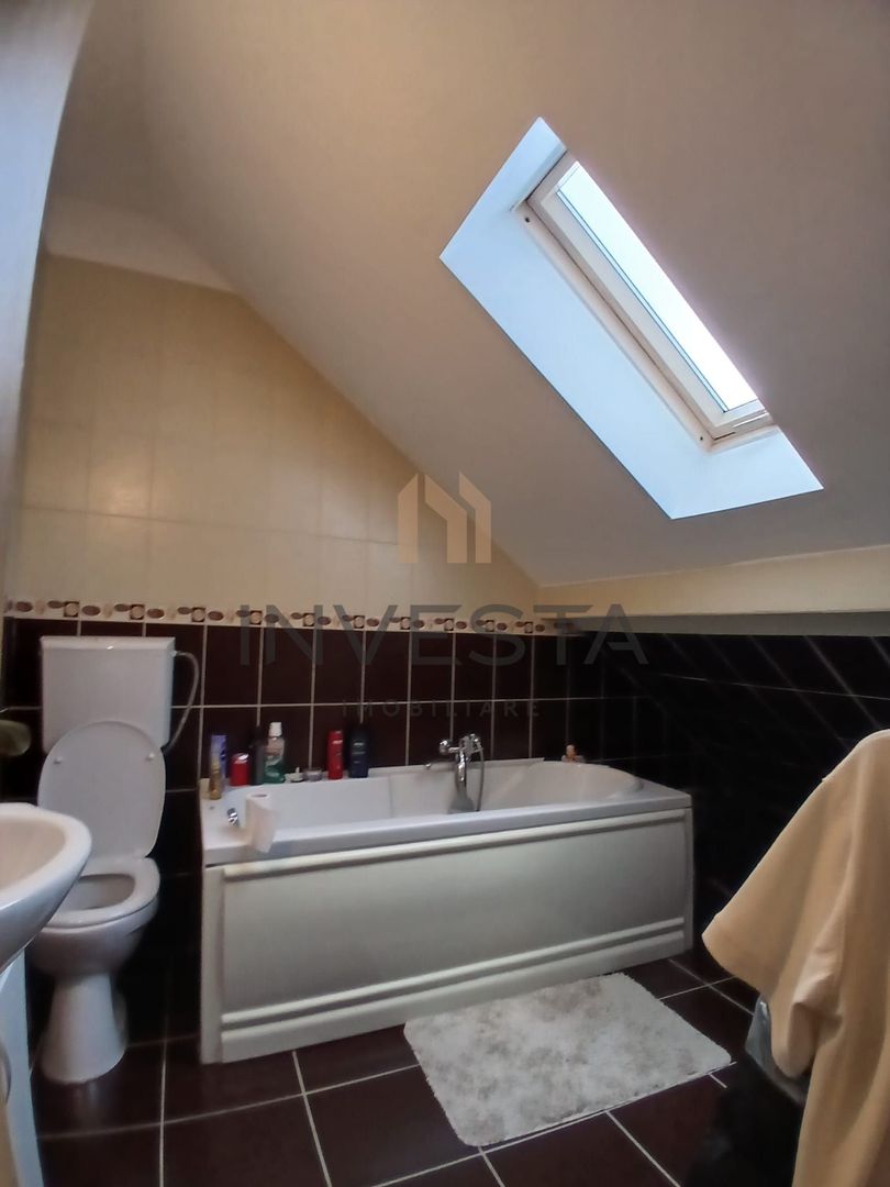 Apartament de 90 mp in Vila , la 5 minute de Kaufland Manastur. - Poză 14