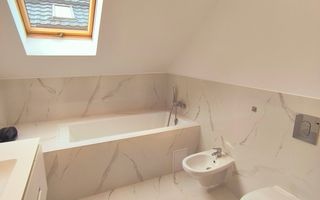 Vânzare, Casă în zona Bunloc - Săcele - Poză 11