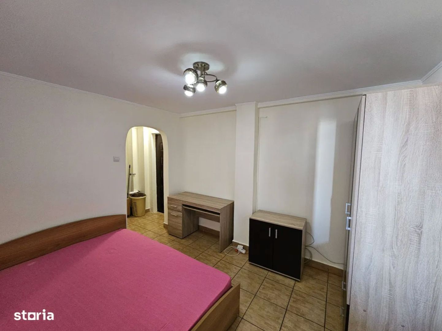 GARSONIERA KOGALNICEANU, MOBILAT MODERN, CURAT - Poză 2