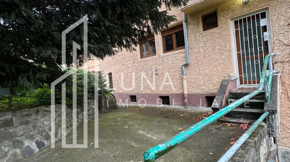 Casă individuală cu priveliște spectaculoasă – Ultra central Brașov - Poză 4