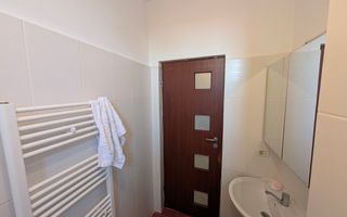 Garsonieră modernă 30 mp, Str. Cooperativei, cu balcon și parcare - Poză 9