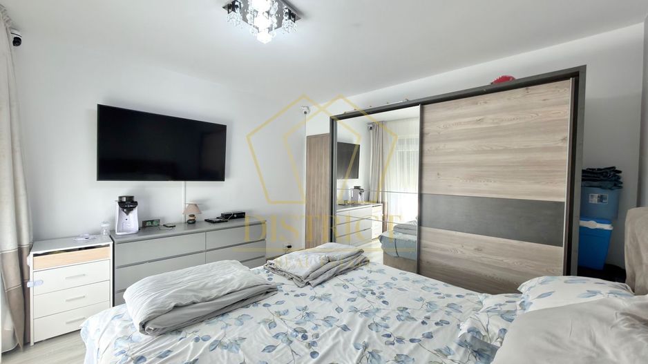 Apartament cu 3 camere decomandat, complet mobilat si utilat la parter in Giroc. - Poză 10