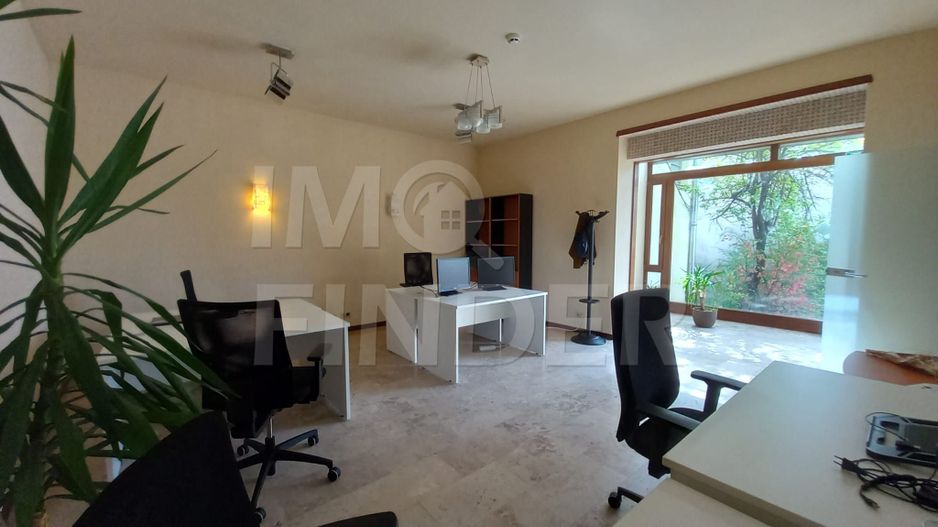 Spatiu de Birou Ultrafinisat zona Centrala - Poză 2