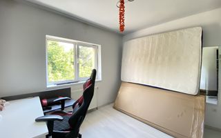 Apartament 3 camere decomandat cu balcon si parcare, zona Gruia - Poză 11