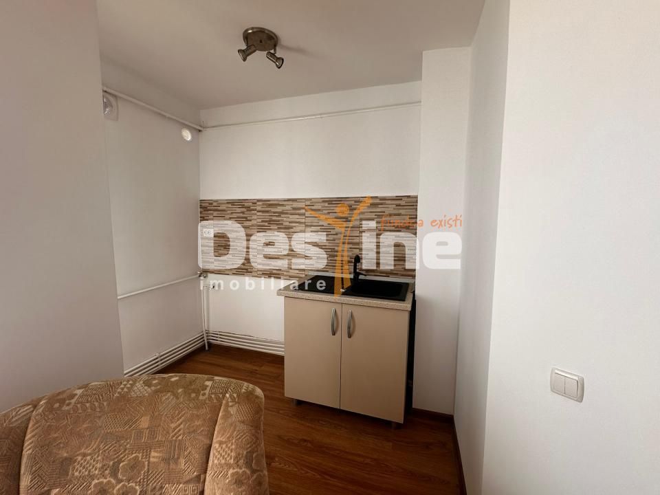 Garsoniera de vanzare 26.000€  zona Darmanesti - Poză 10