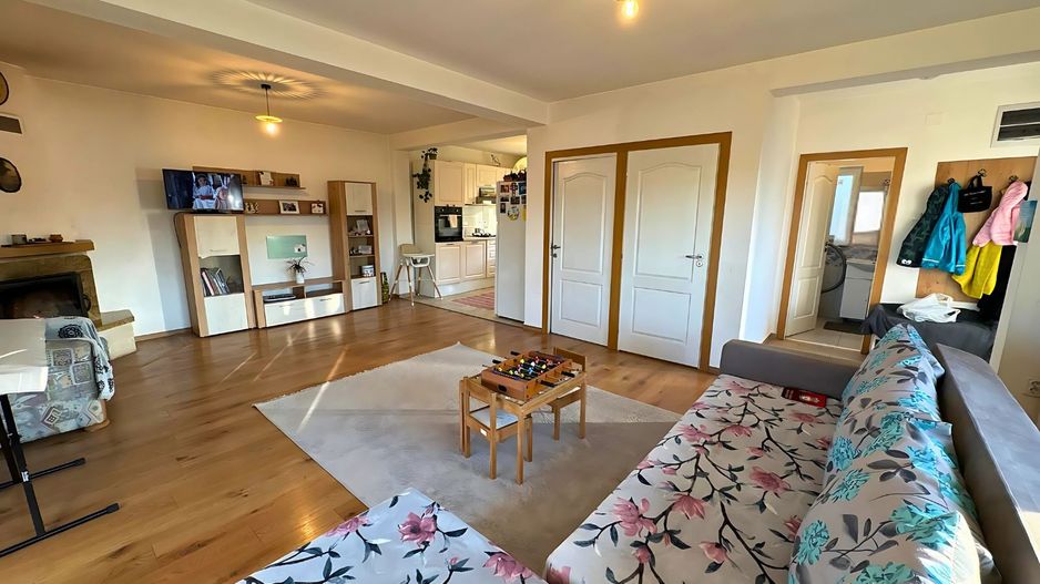 Casa cu 4 camere 123 M² utili + 500 M² teren Sfantu Gheorghe - Poză 6