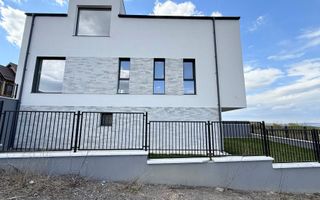 Casă individuală cu panoramă spre oraș zona de case și vile - Poză 4