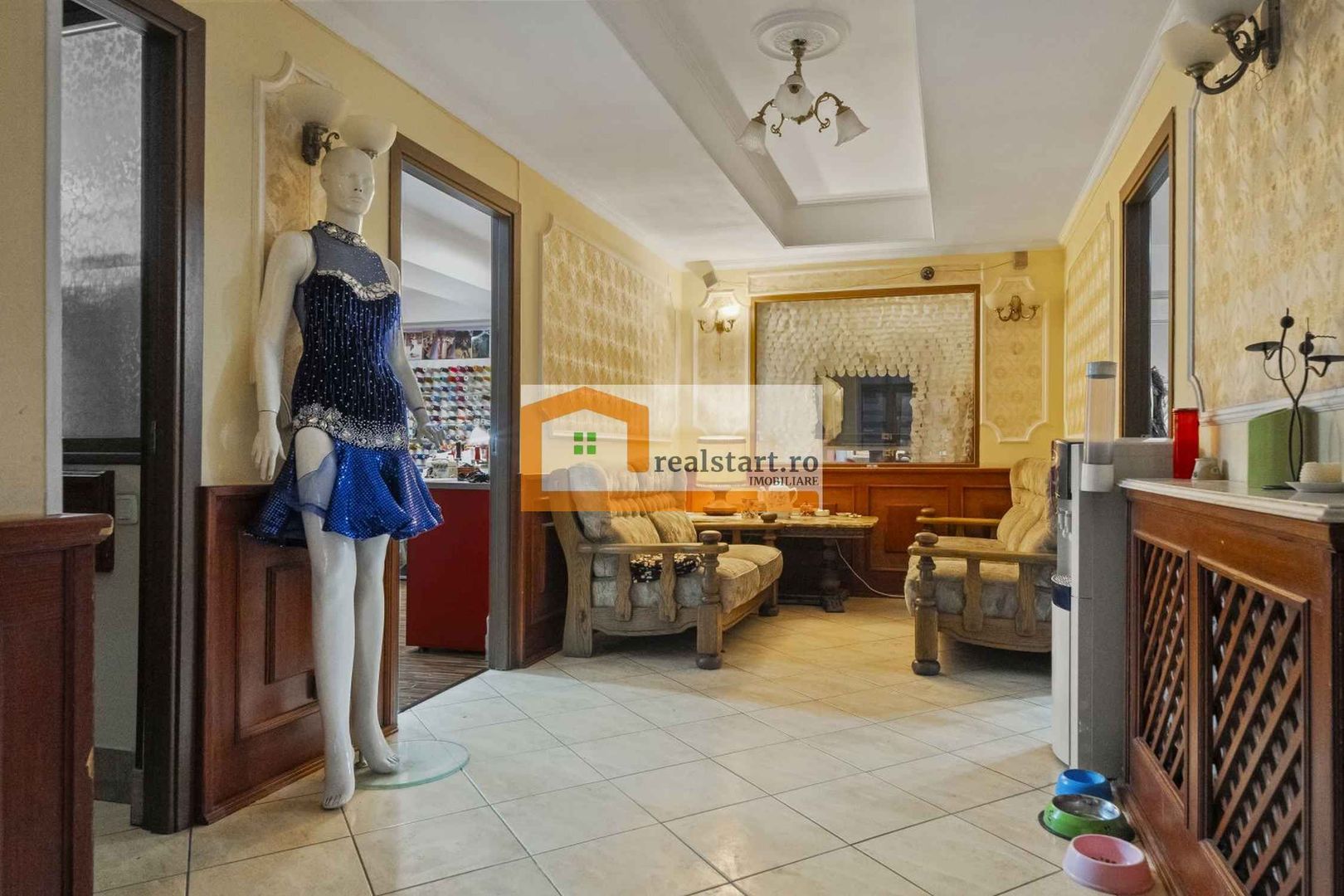 Atelier Design - Croitorie, Preluare Afacere la cheie, vad pietonal 80 pers/zi - Poză 9