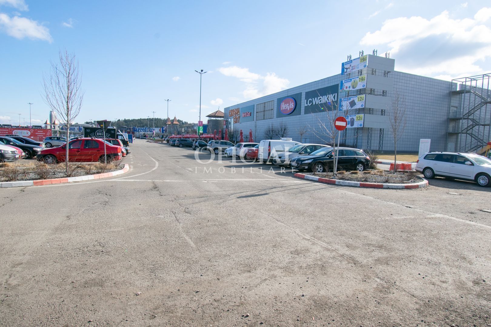 Apartament 3 Camere | Intermediar | Parcare Inclusa | Zona VIVO - Poză 12