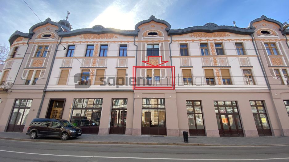 Apartament ultracentral, Palatul Füchsl, str. Independentei - Poză 1