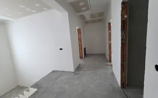 Casa individuala ,cu carport si pivnita, Calea Cisnadiei - Poză 14