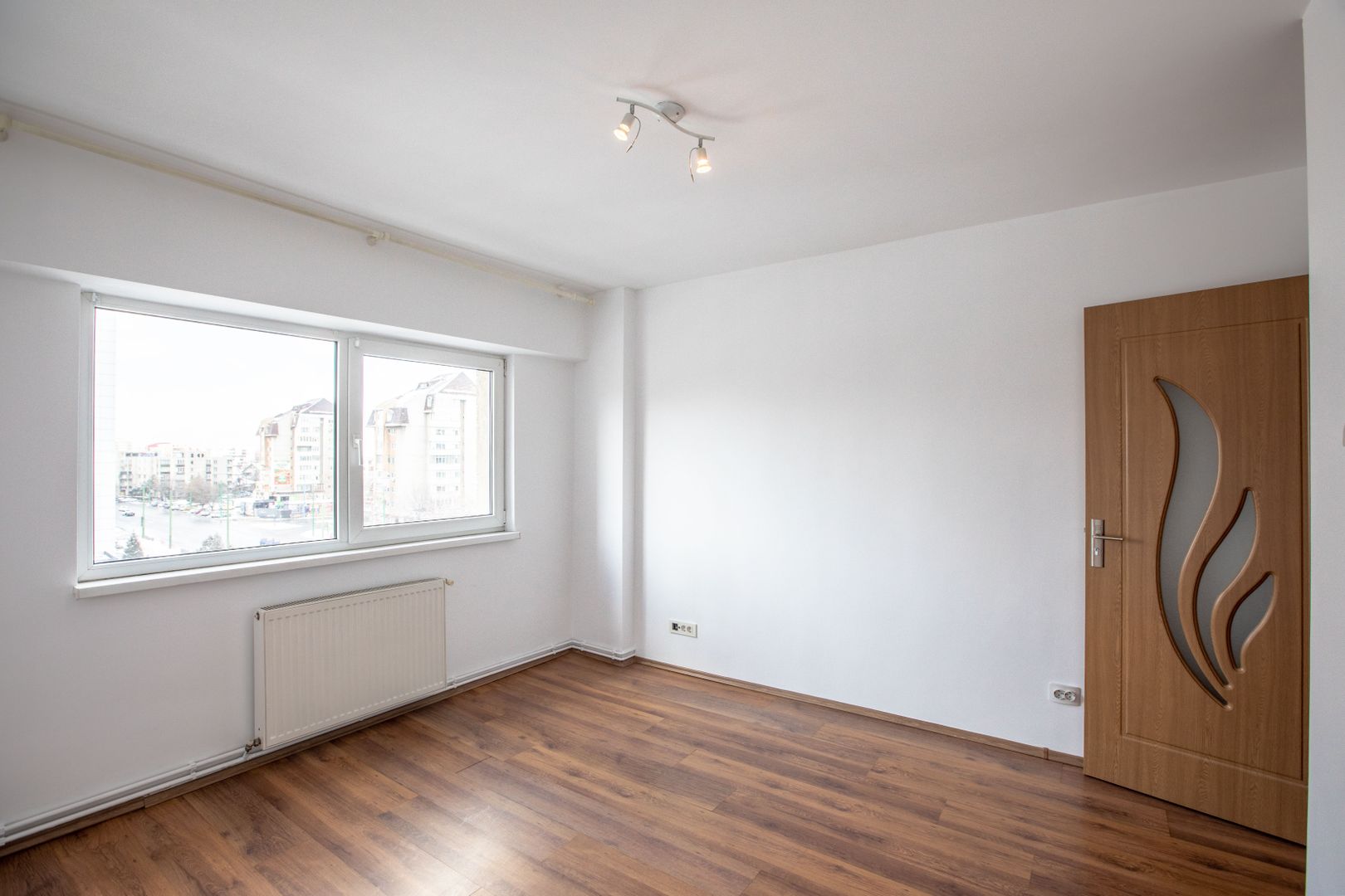Oferta rezervata! Apartament Spațios de Închiriat | Centru Civic, Brașov - Poză 16
