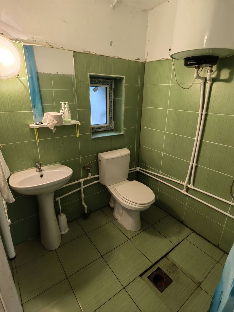 Casă 4camere+teren 719 m²central lângă izvoare de ape minerală Vâlcele - Poză 8