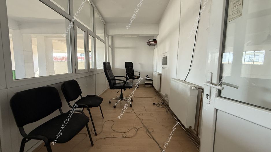 Hala 300 mp | Birouri + Vestiar | Acces auto | 3 intrari | Zona Lipovei - Poză 11