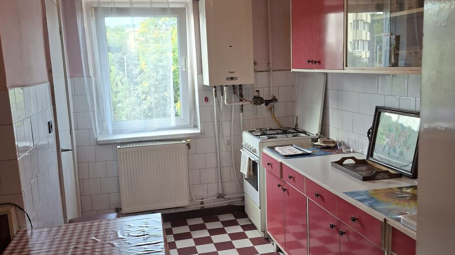 Apartament cu 4 camere de vanzare/centru Turda - Poză 9