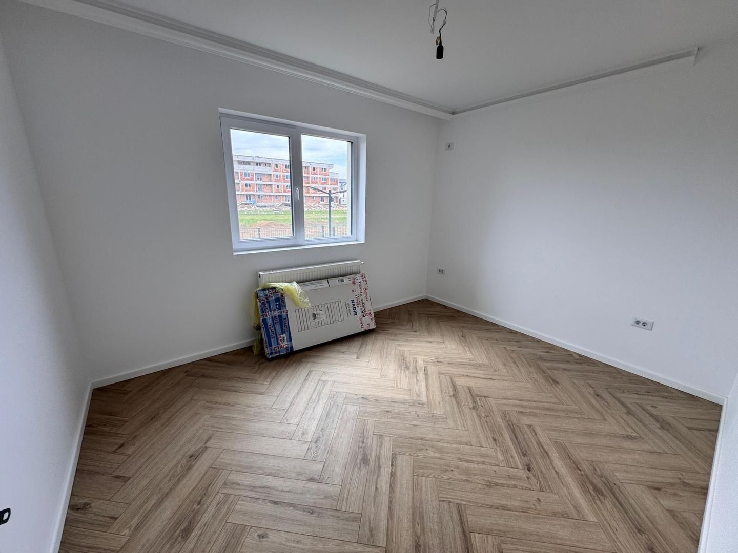 AP.3 CAMERE MIRAL RESIDENCE-GRADINA PROPRIE 50 MP, BLOC NOU, COMIS 0% - Poză 4