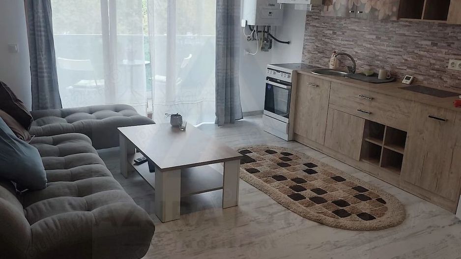 Garsoniera  47 mp etaj 2 cu lift si balcon pe strada Doamna Stanca - Poză 1