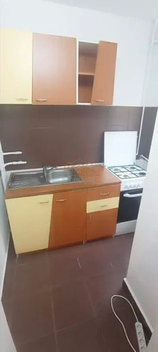 Garsonieră de închiriat în cartierul Zorilor - Poză 4