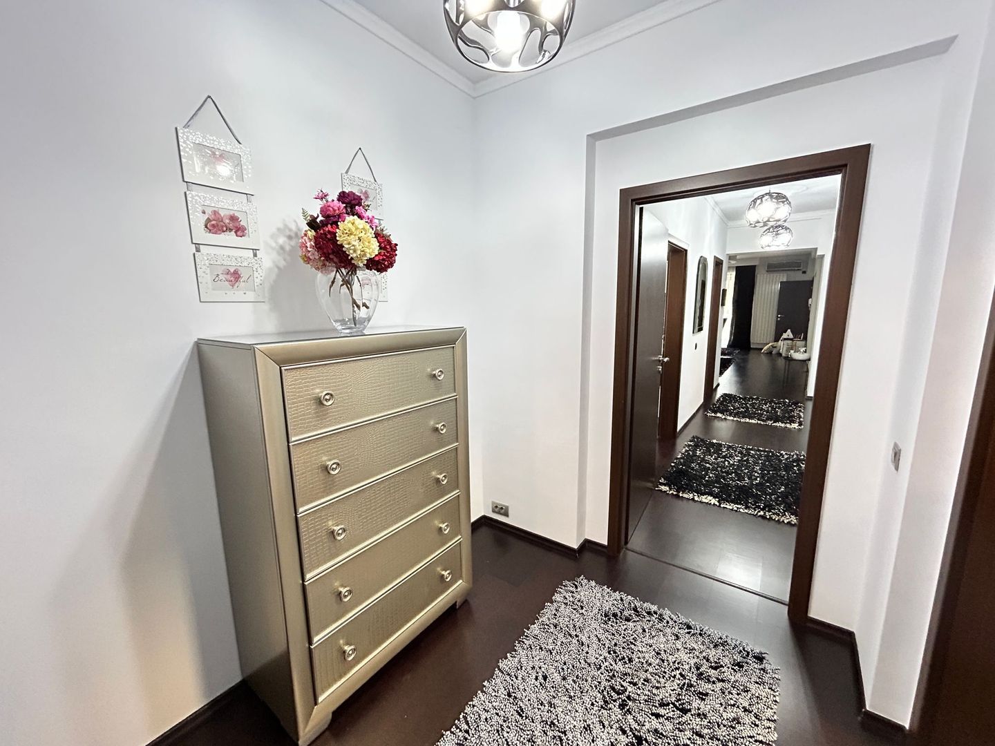 Aviatiei zona Caramfil 4 camere Parcare / Nou prima inchiriere - Poză 3