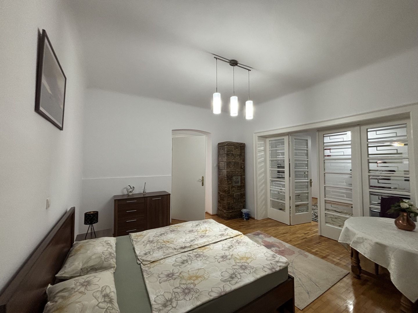 Vilă de închiriat zona Parvan - Poză 3