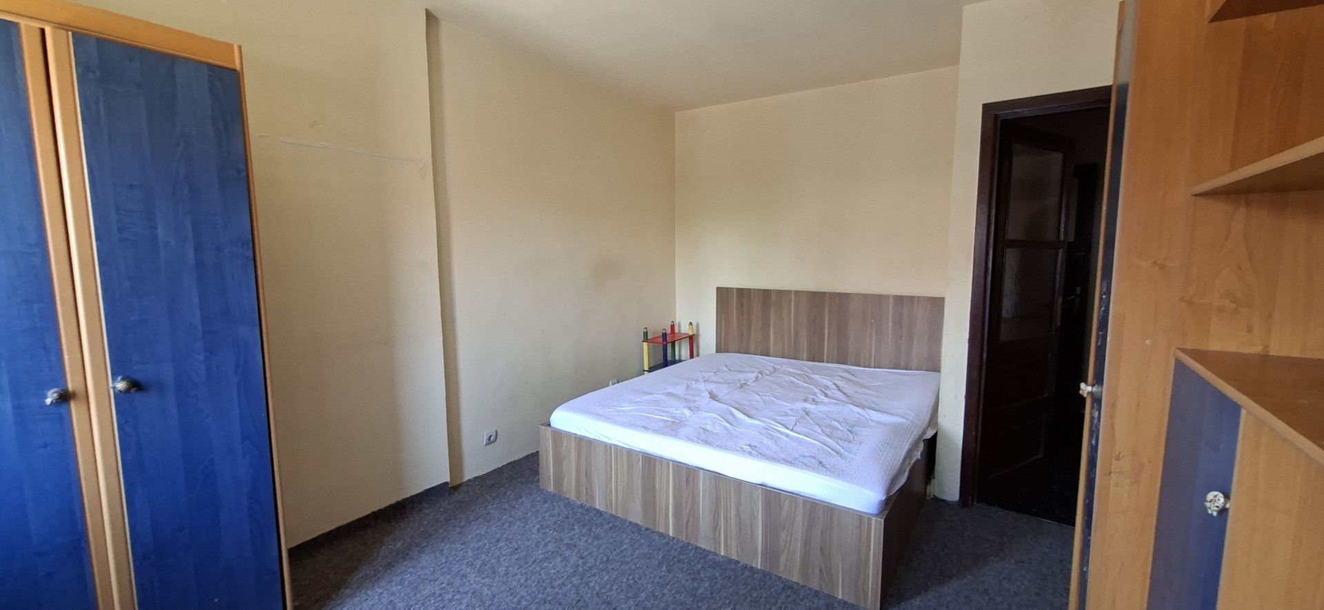 Apartament cu 3 camere - zona semicentrala - Poză 12