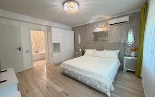 Casa P+1+M cu teren de 650 mp, piscina si curte complet amenajata - Poză 25