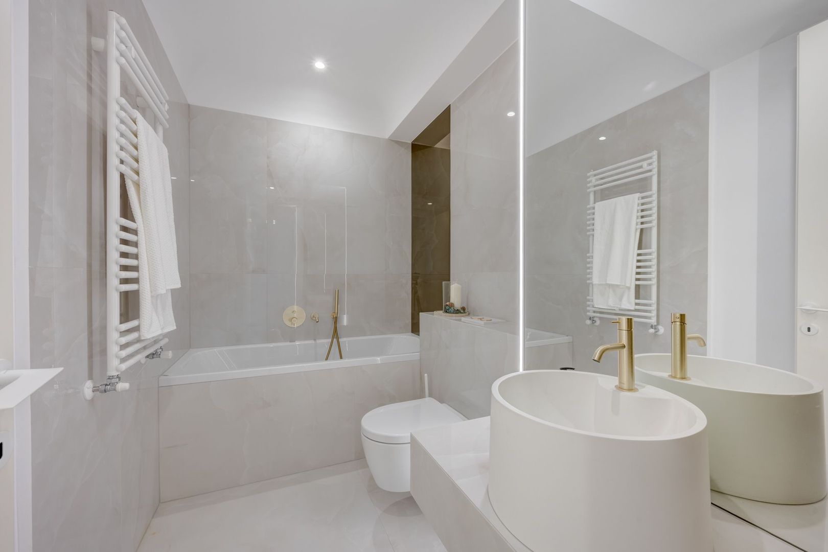 Apartament 2 camere splendid, prima inchiriere, Cortina North Pipera - Poză 15
