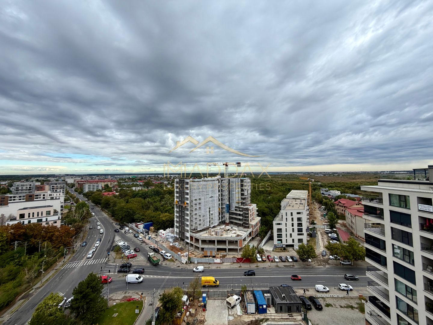 Penthouse cu 4 camere // terasă 70 mp / 200 mp / 3 parking / Straulesti - Poză 15