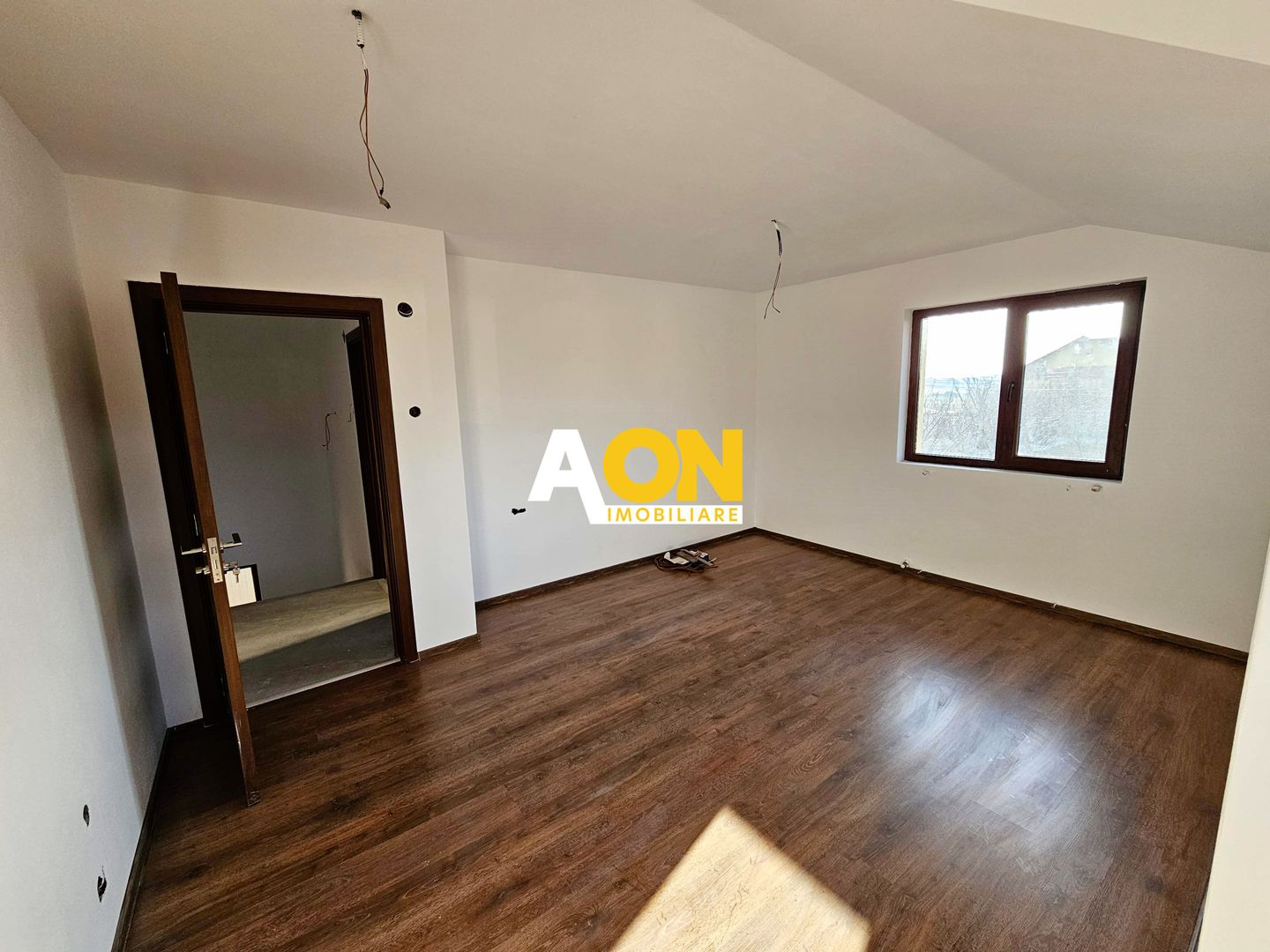 Casa 5 camere, 400 mp teren, Micesti - Poză 14
