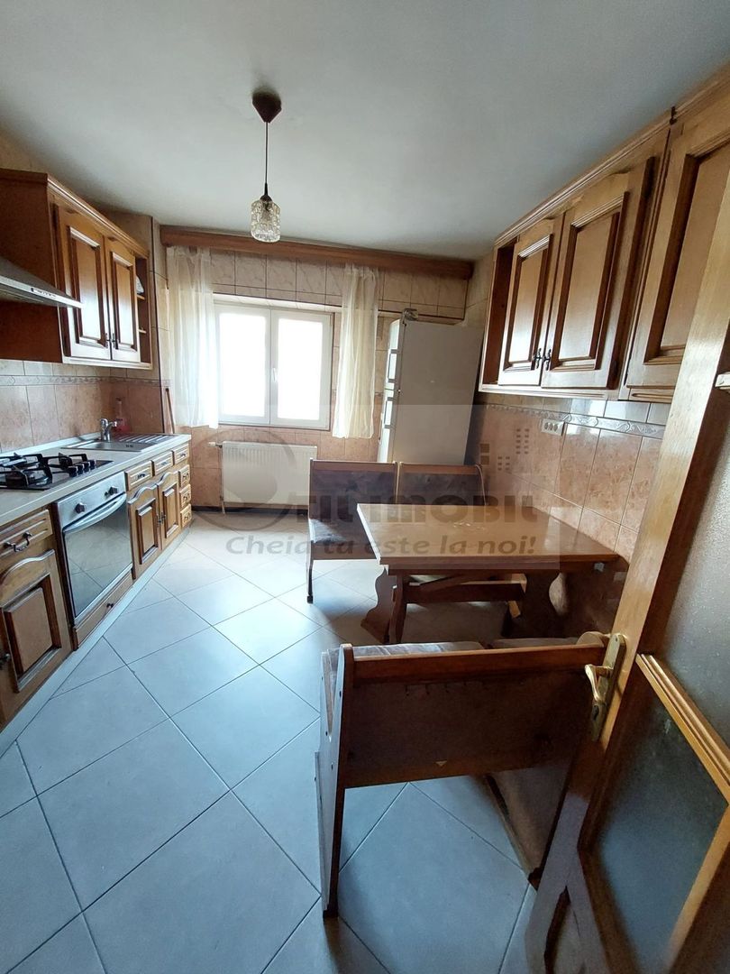 Nicolina, 4 cam decomandat, Etaj 1, 110 mp- 250.000€ - Poză 9