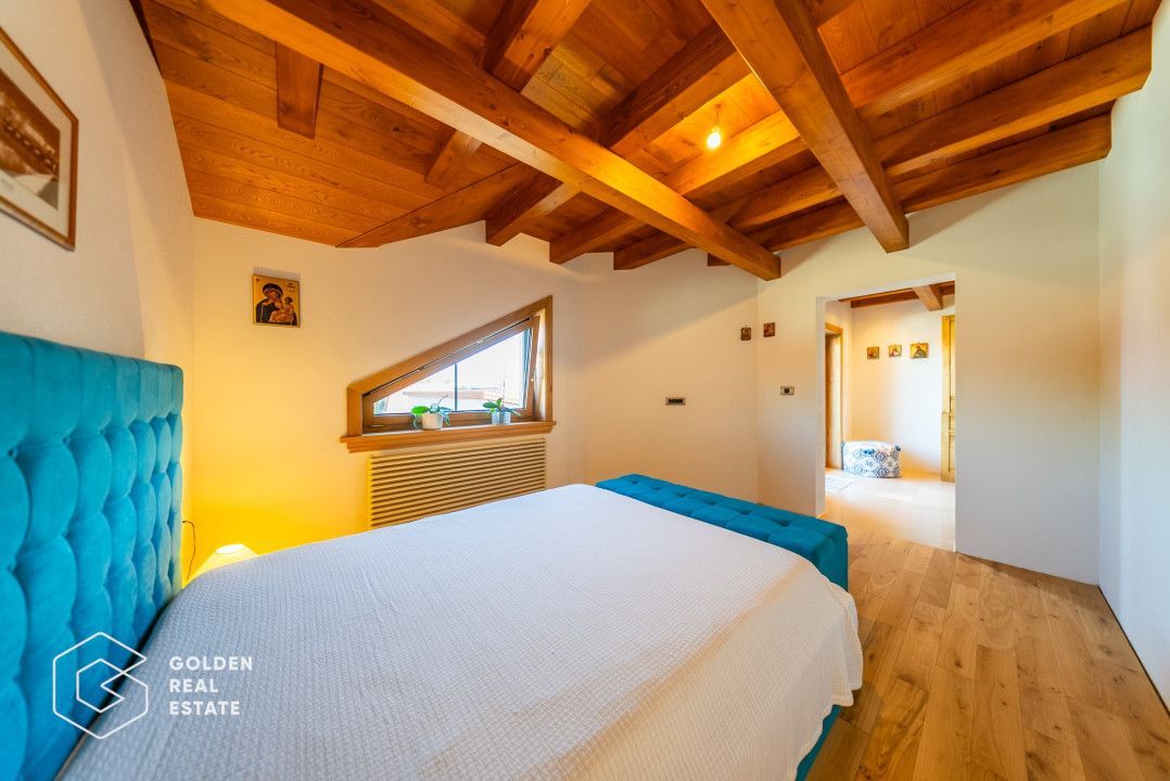 Casa de lux,  in zona Micălaca - Poză 23