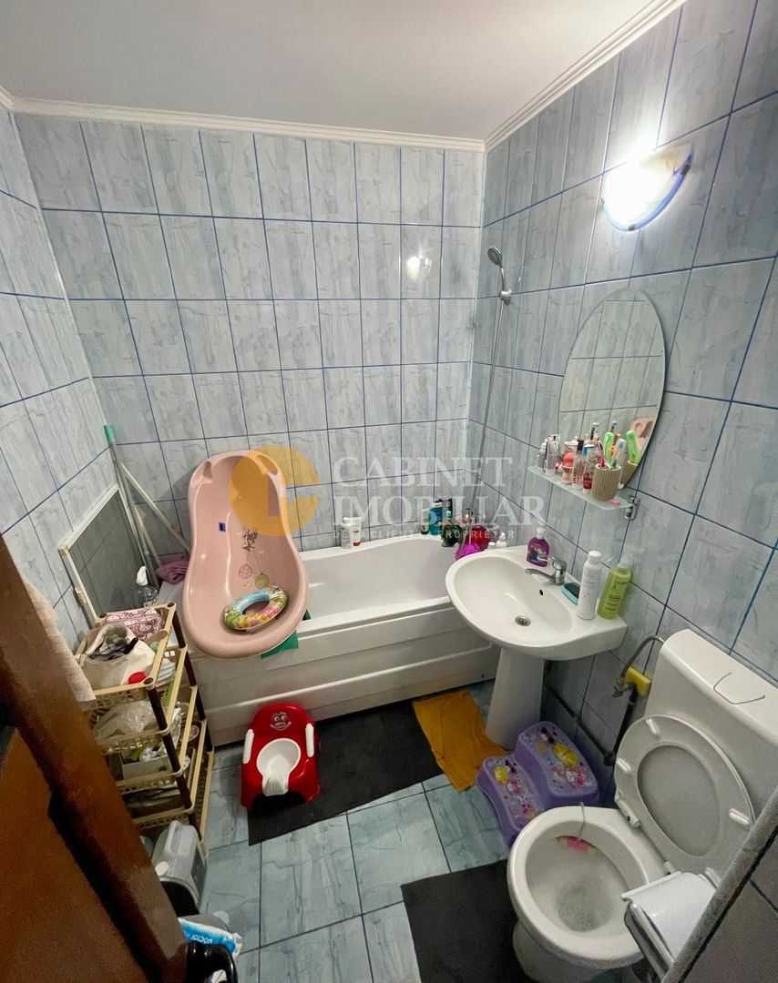 Ap. 2 Camere Decomandat - Etajul 1 - Zona Rond Zimbru - Poză 3