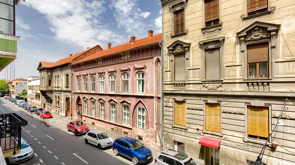 Apartament cu 3 camere zonă Ultracentrală etaj 1 - Poză 8