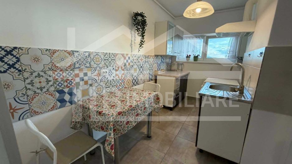 Apartament cu 2 camere, 50 mp, decomandat, Zona Semicentrala - Poză 4