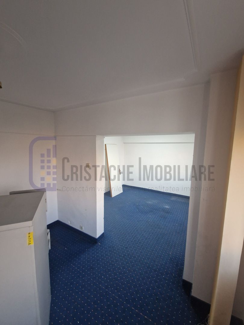 Spatiu comercial-birou. Tineretului, 2 camere decomandat, 67 mp. - Poză 2