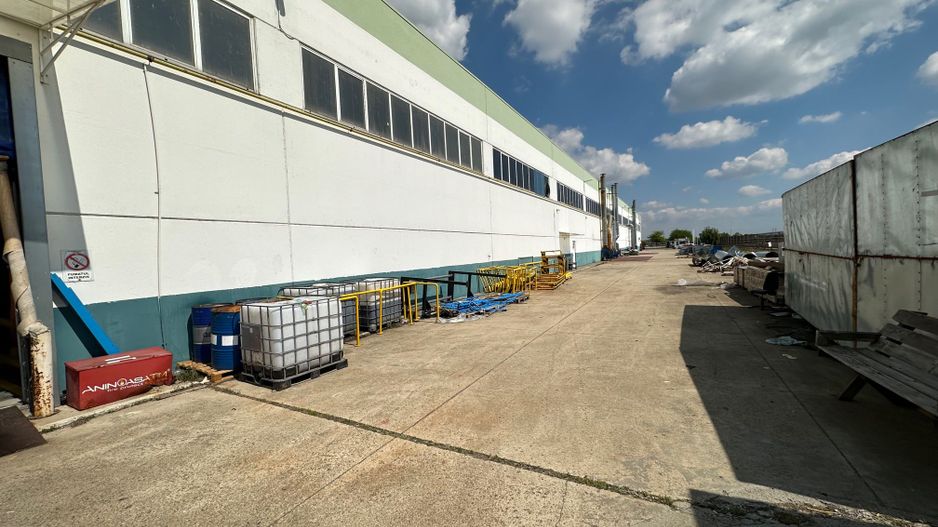 Hala de productie in Calea Sagului - Poză 14