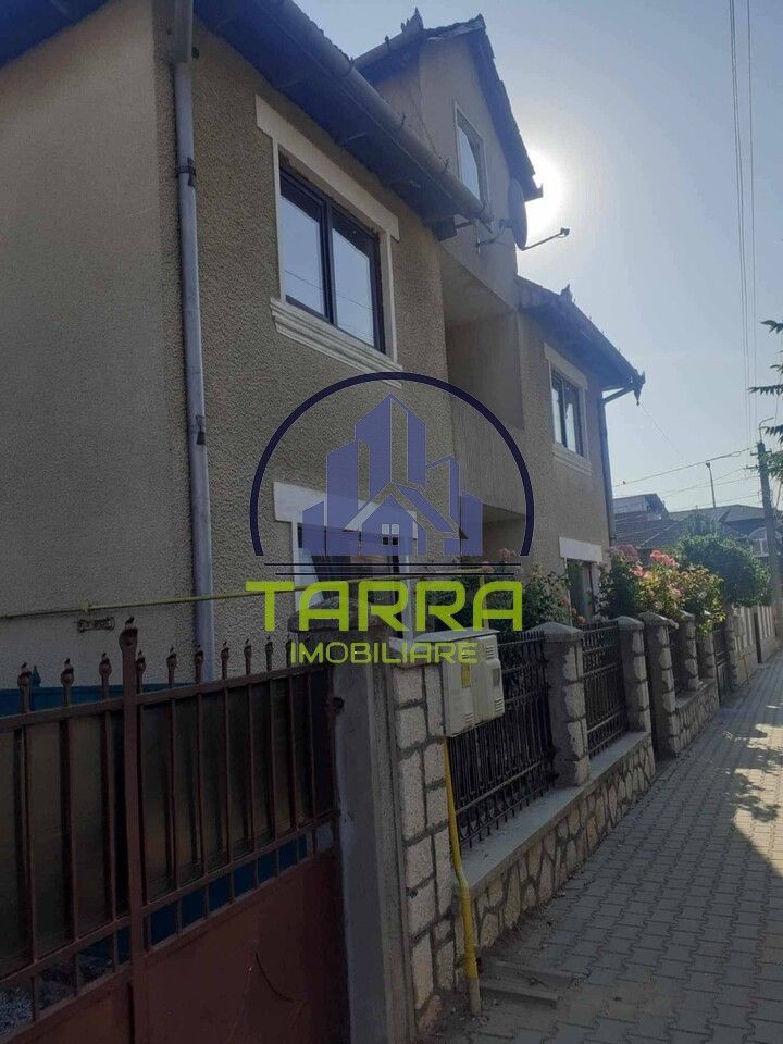 Casa de vanzare in Alba Iulia zona Centru - Poză 1