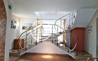 Casă cu 7 camere de închiriat în zona Gheorghe Doja, Oradea - Poză 3