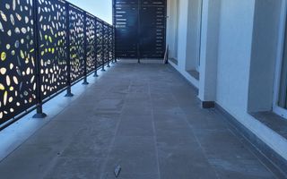 2 Cam, - Auchan Titan -1 Decembrie  1918- Liviu Rebreanu-Comision 0! - Poză 3