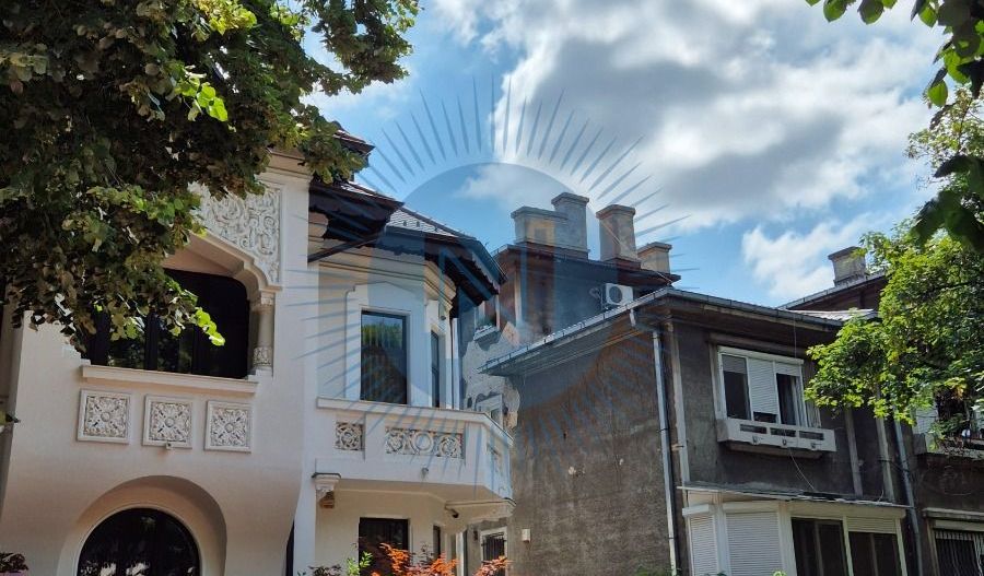 Spațiu de birouri in vila demisol etaj 1 si mansarda - Poză 2