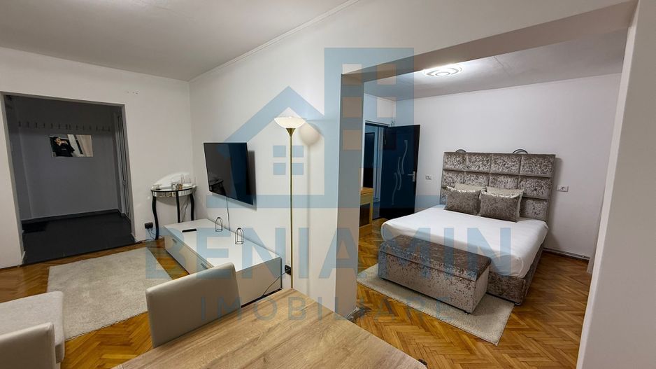 Apartament luminos cu 3 camere, mobilat, în zona Rovine/Piața Gării - Poză 1