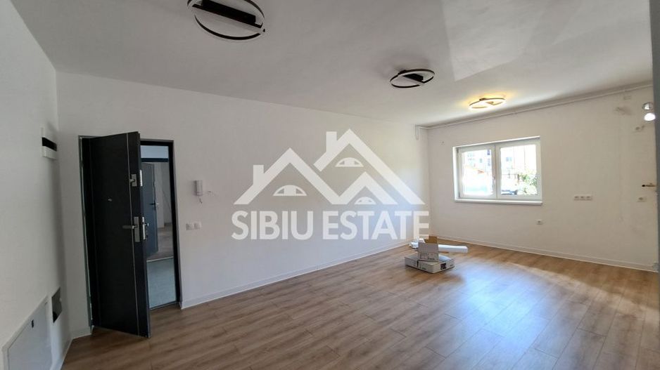 Apartament cu gradina si terasa, NOU 2 bai - Poză 10