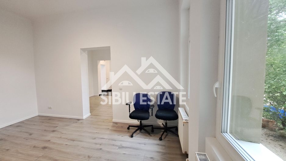 Birouri de inchiriat, confort optimizat, Sibiu central - Poză 3