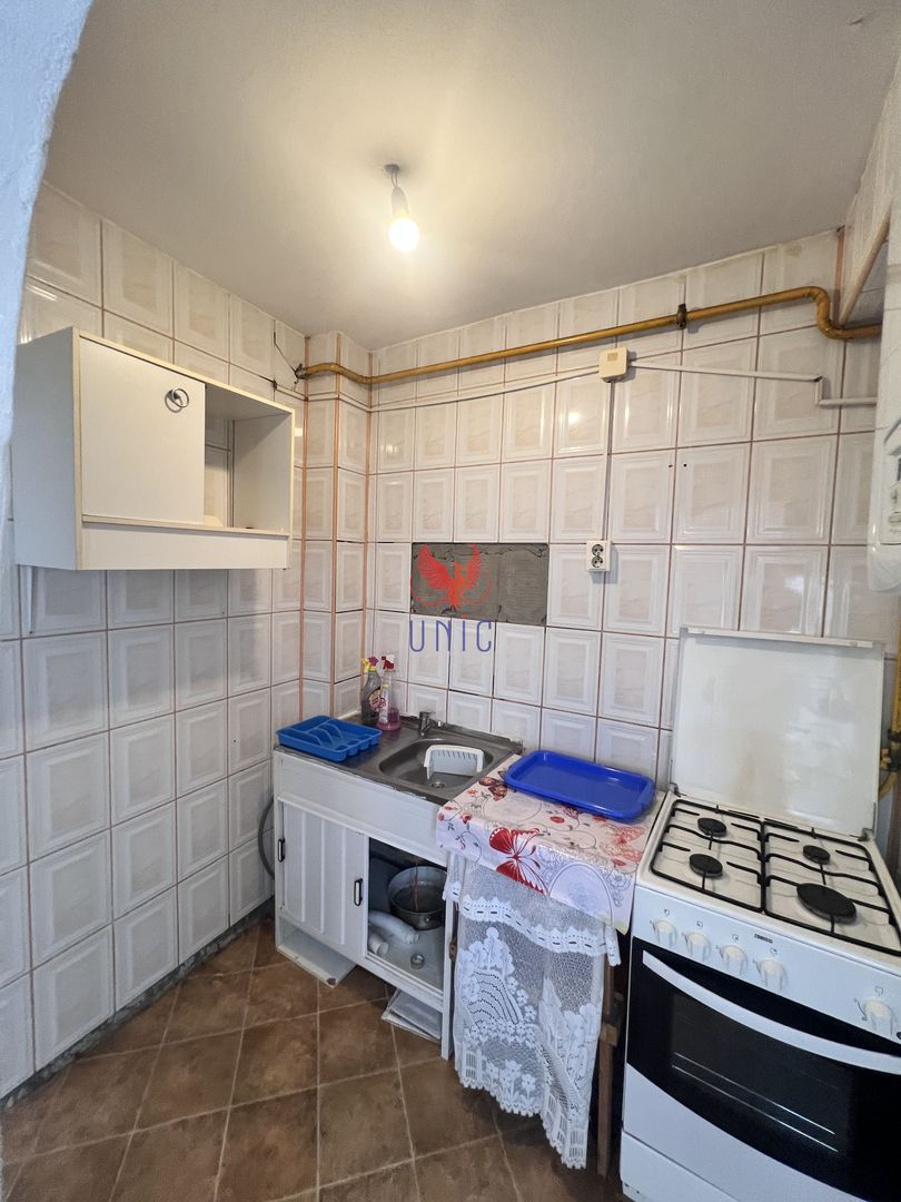 Garsoniera Valea Rosie , etaj 3/4 - Poză 5