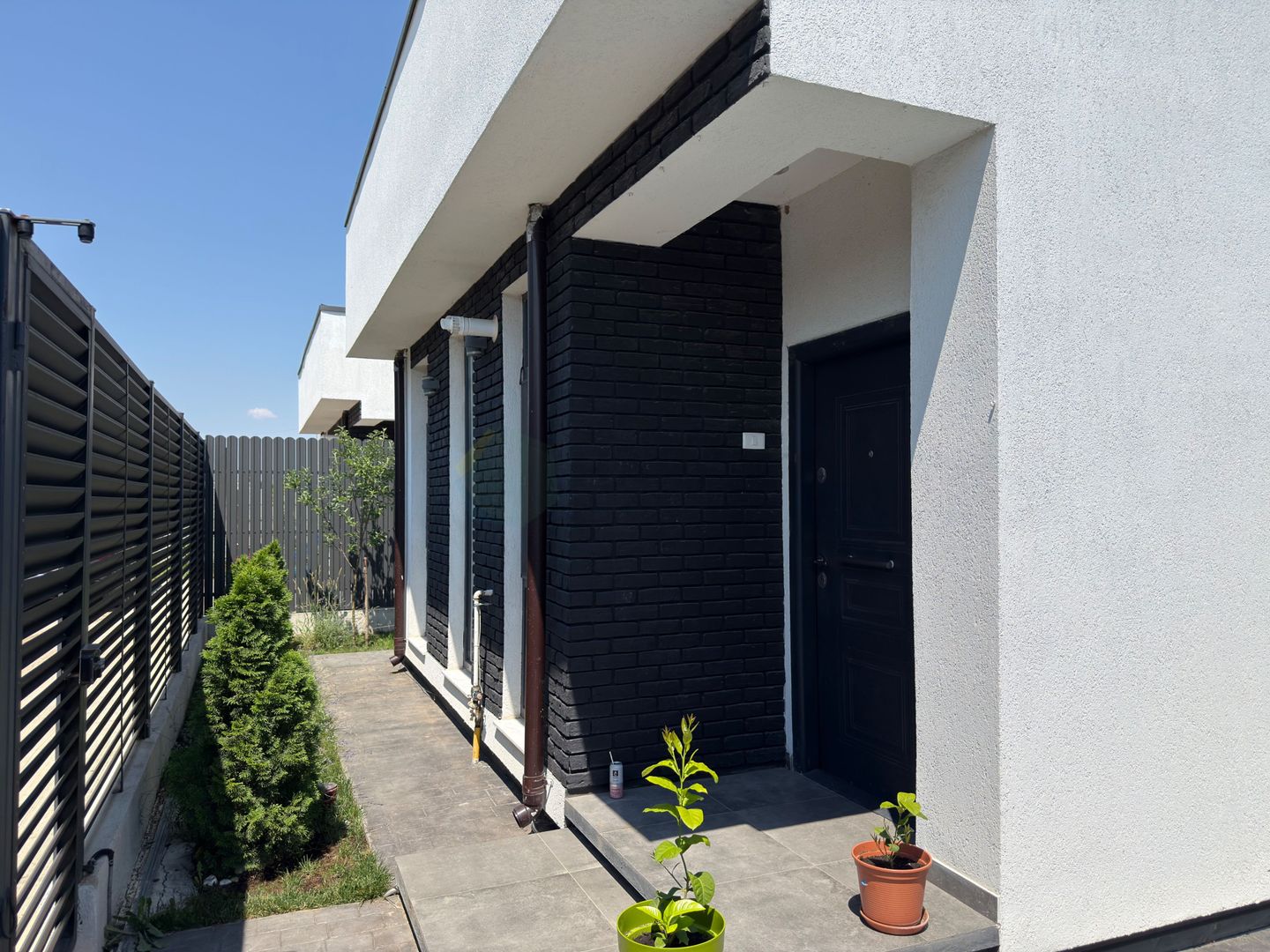 Casa pe parter cu 3 camere | Tunari | Mobilata si utilata - Poză 30