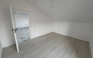 Apartament cu 2 camere si pod in Giroc in zona Eso - Poză 6