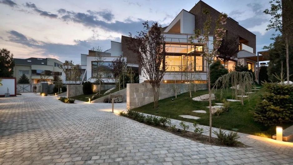 Chirie | Vilă exclusivistă 5 camere | Parcare &piscină | Iancu Nicolae - Poză 1