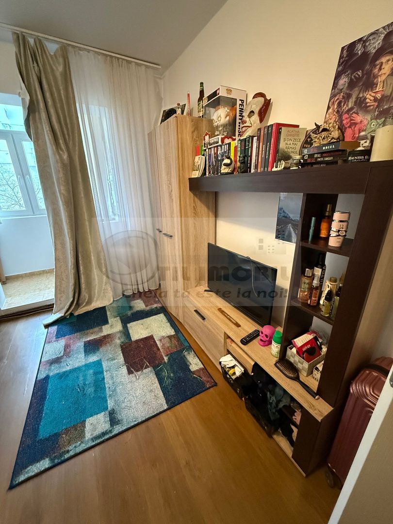 Apartament 2 camere, investiție cu chiriași 92000 EURO - Poză 2