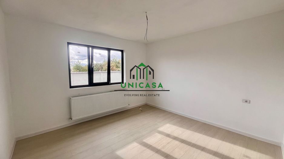 Casa Stuparei/3 Camere/La Cheie - Poză 3